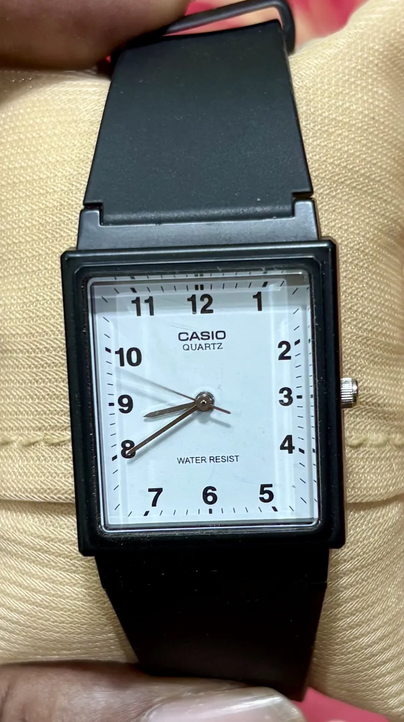 Casio MQ-27-7BUDF Youth Analog